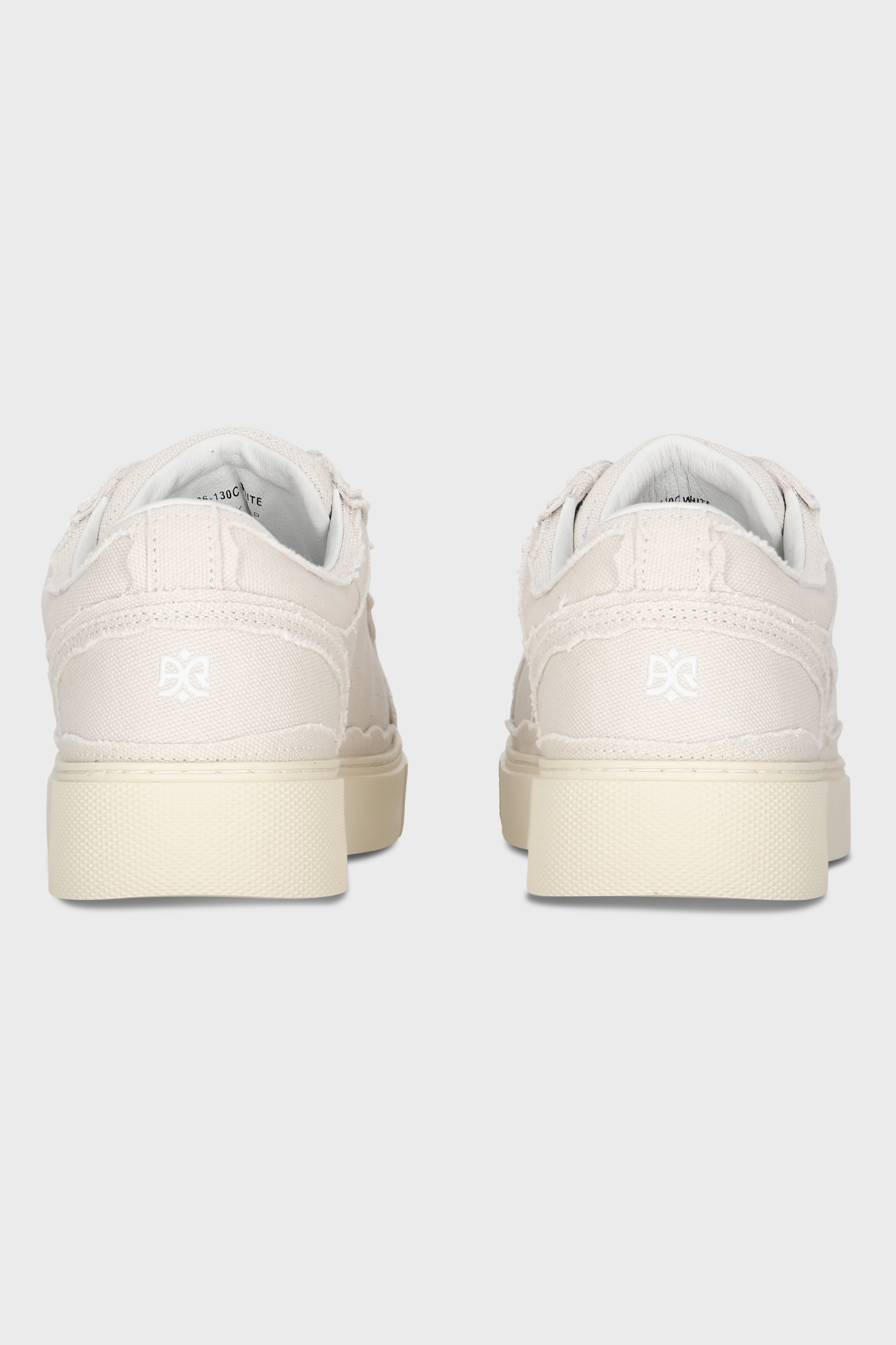 סניקרס Pivot Cross Off-White