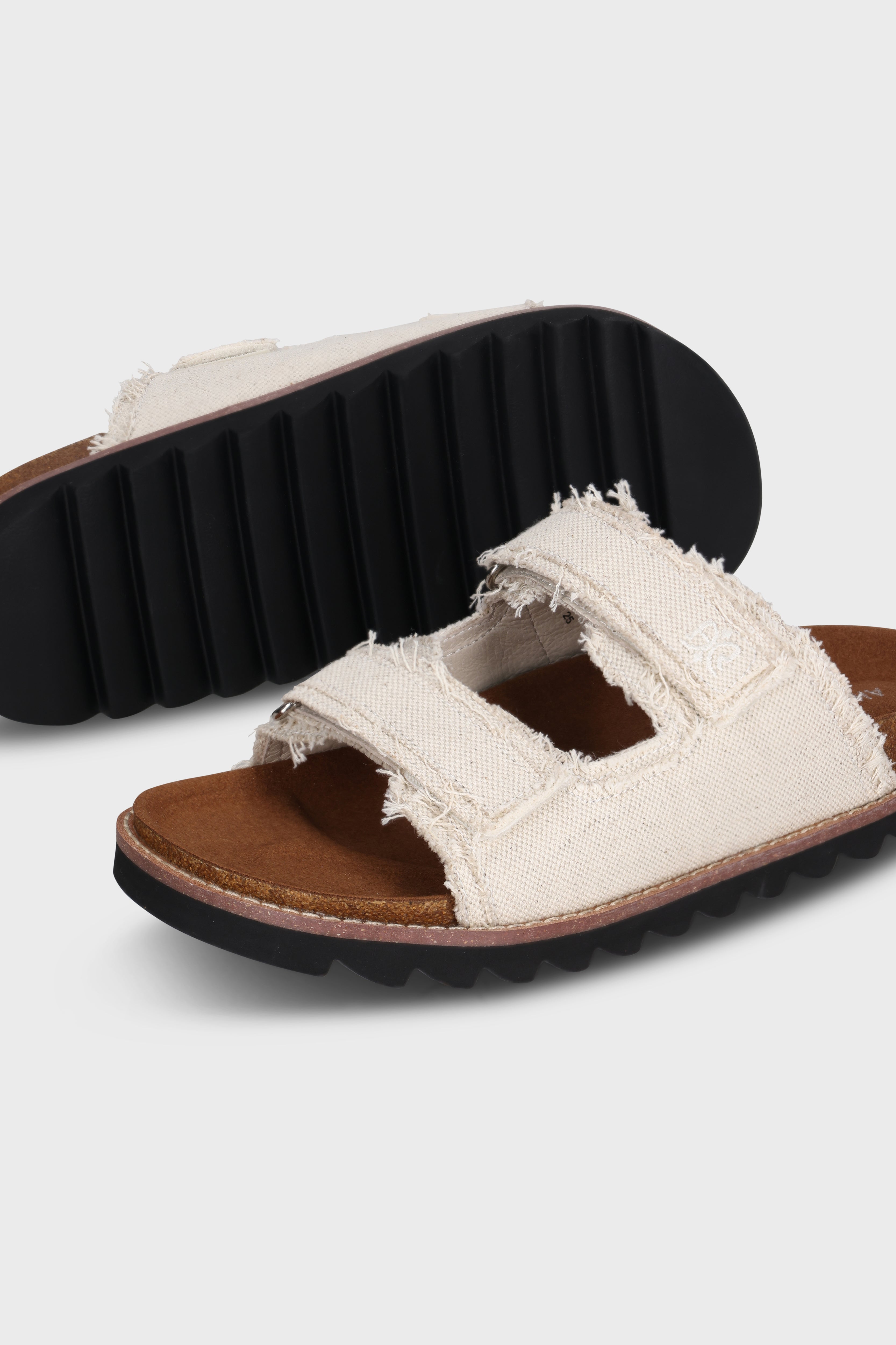 נעליים Velo Canvas Off-White