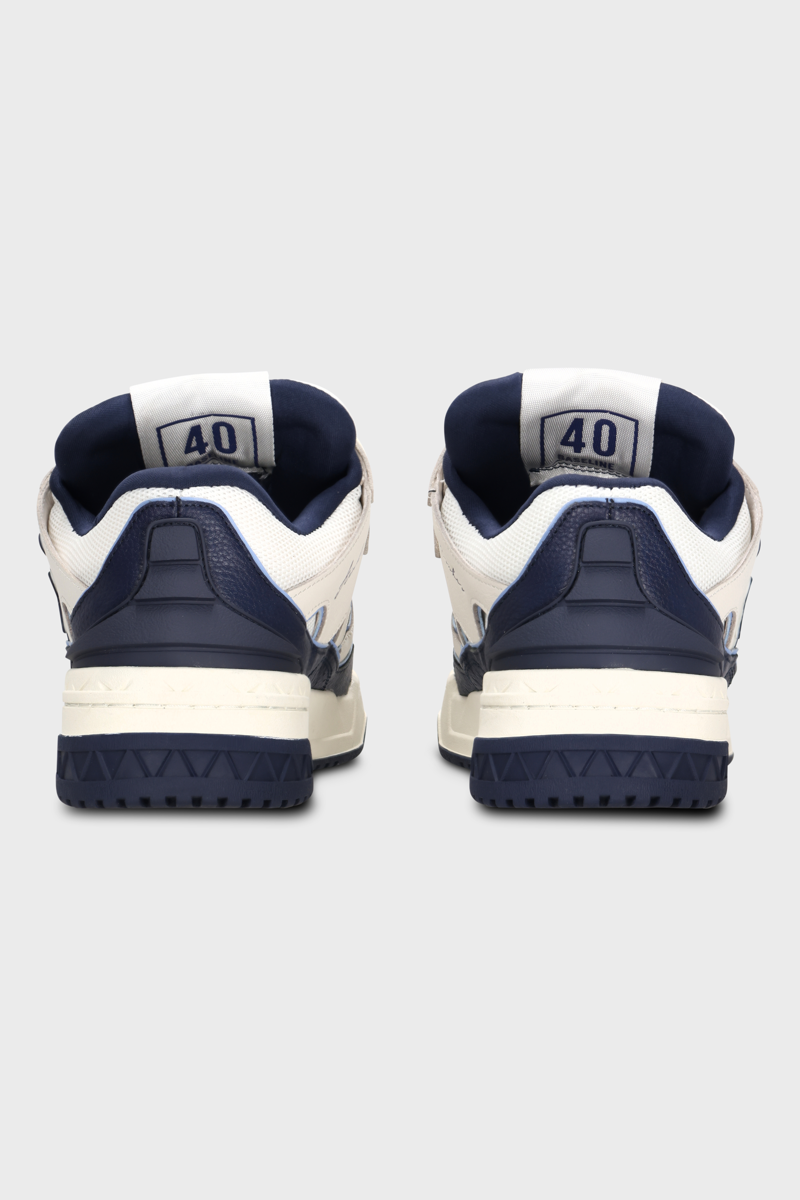 סניקרס Baseline Leather White Blue