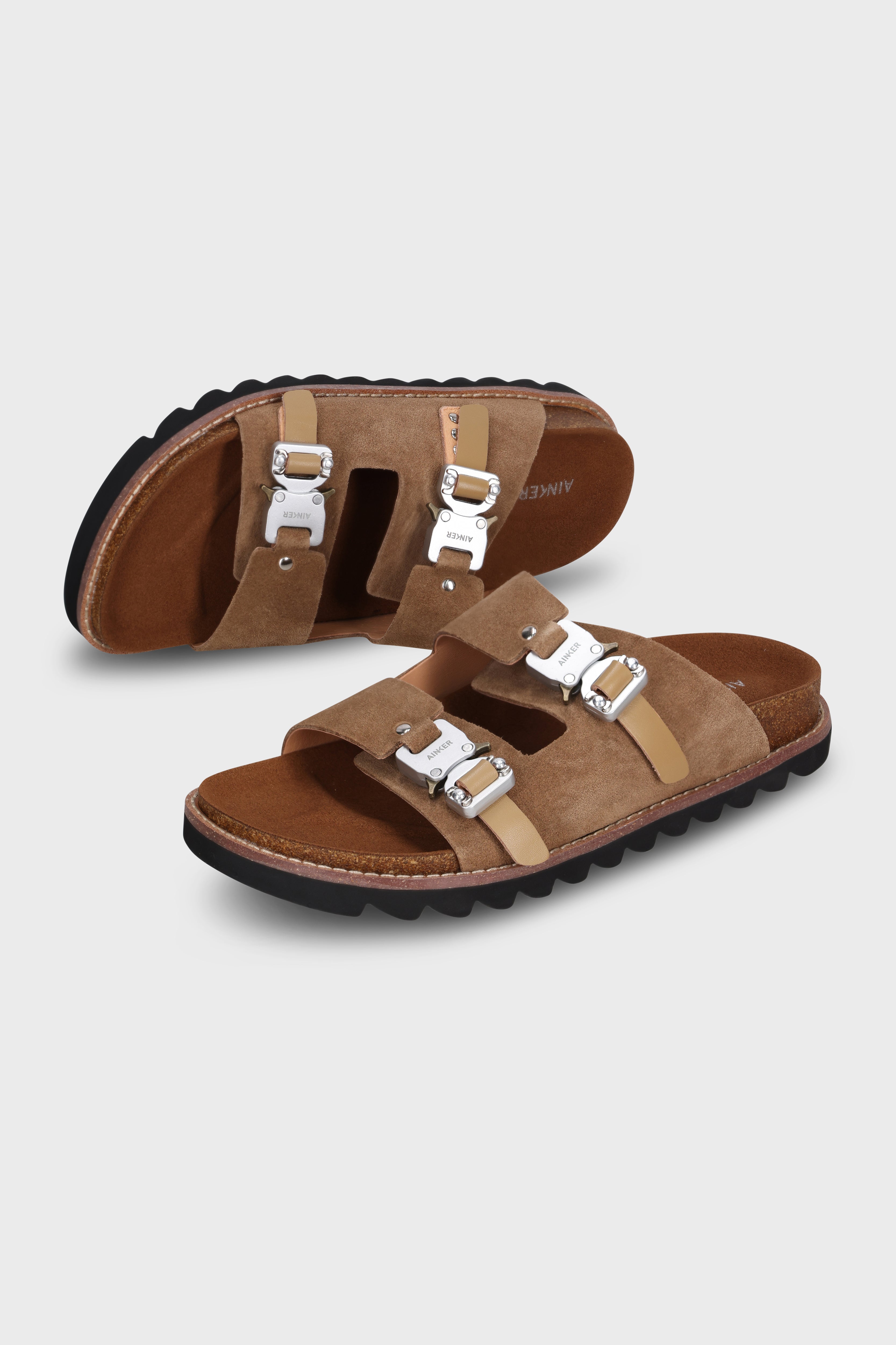 נעליים Swish Buckle Mocha Suede