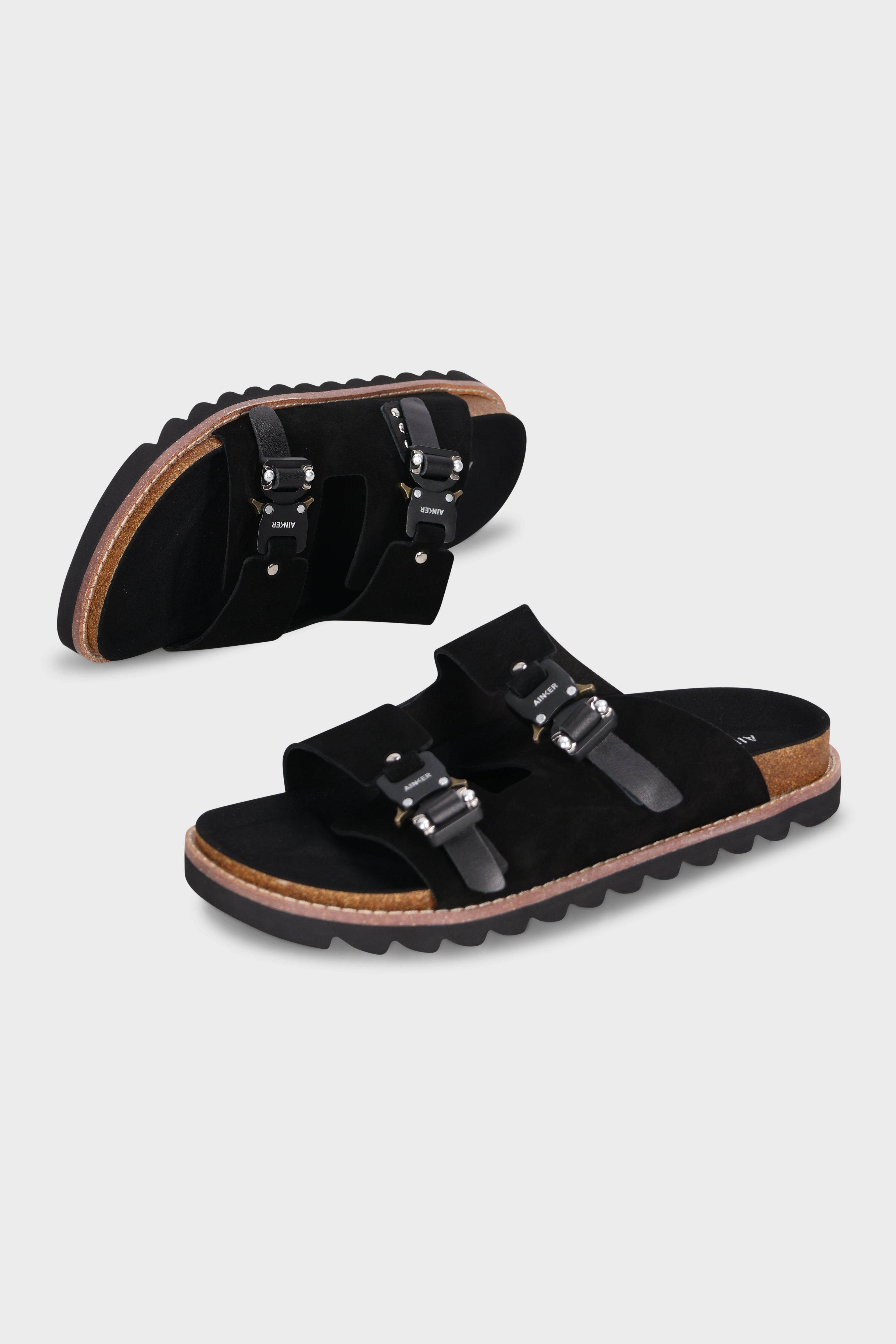 נעליים Swish Buckle Black Suede