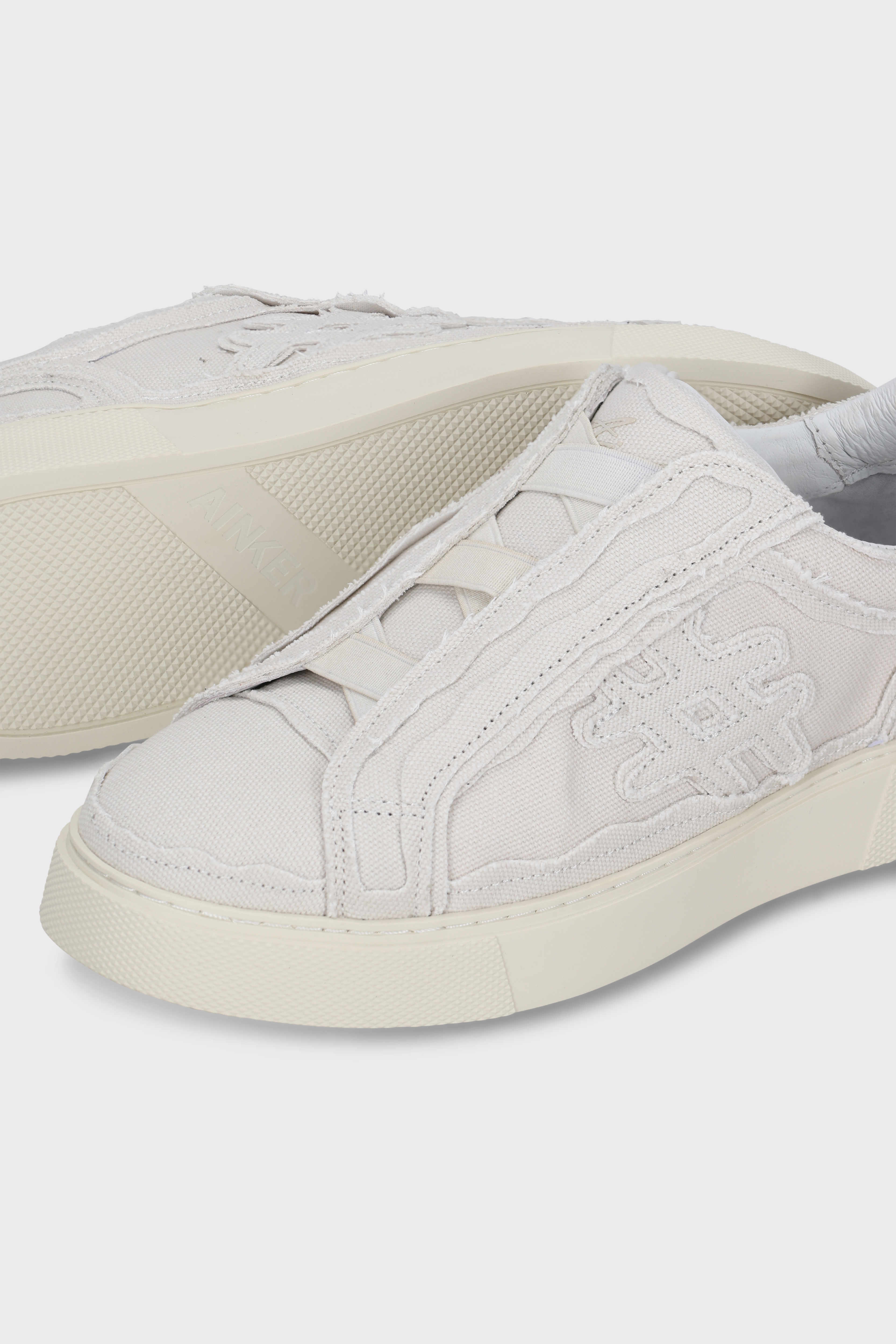 סניקרס Pivot Cross Off-White