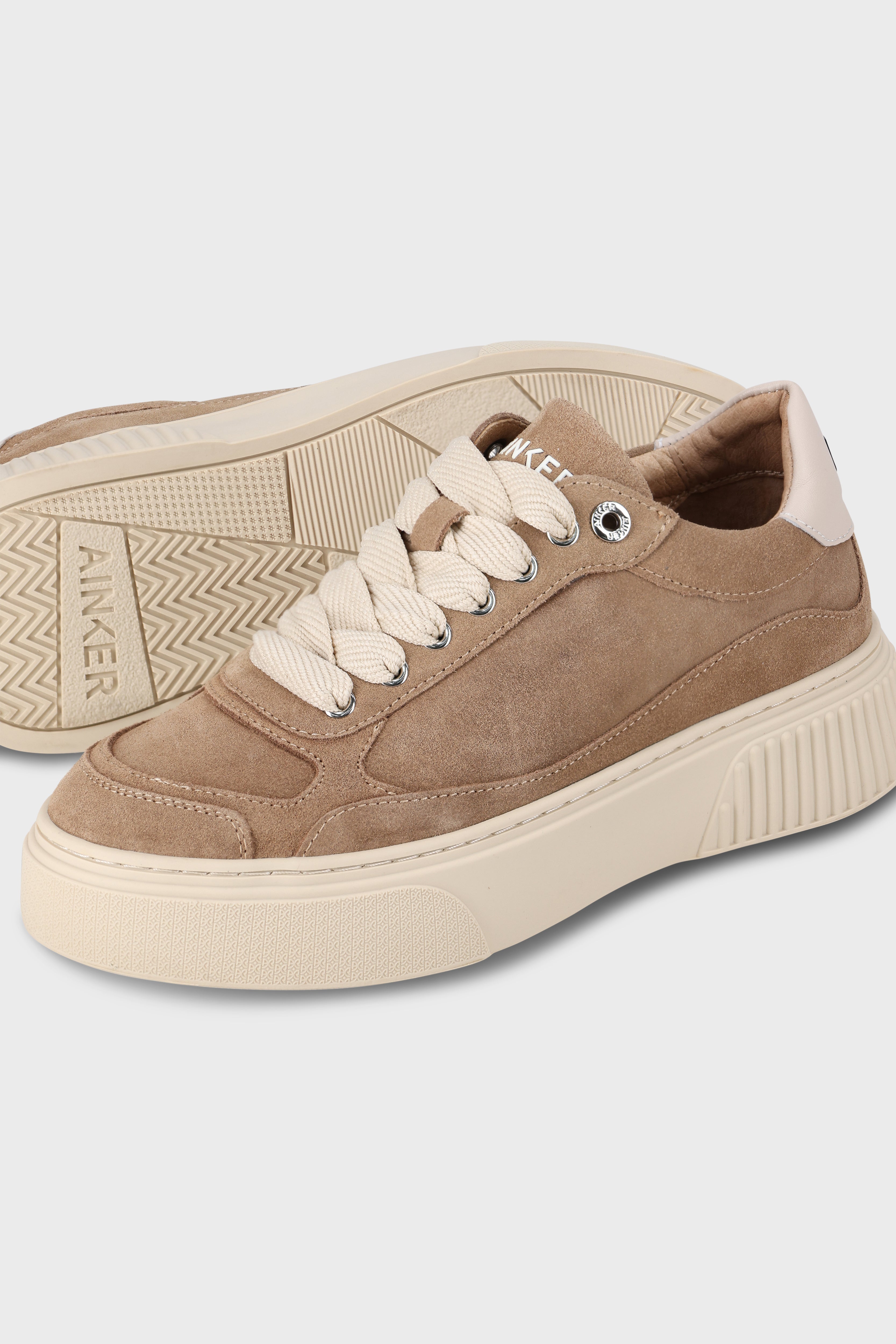 סניקרס Star Line Suede Brown