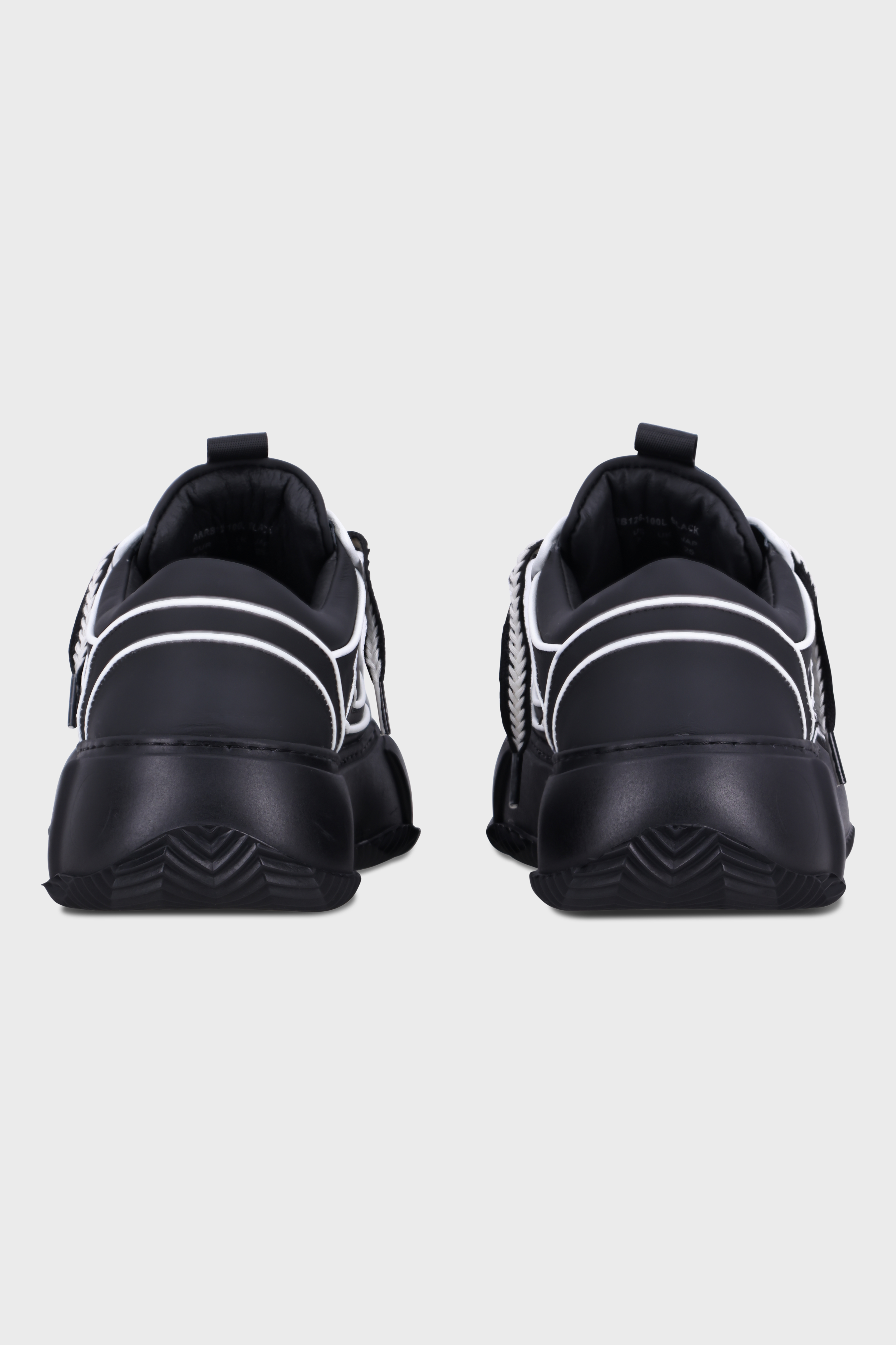 סניקרס Round Ball Leather Black White