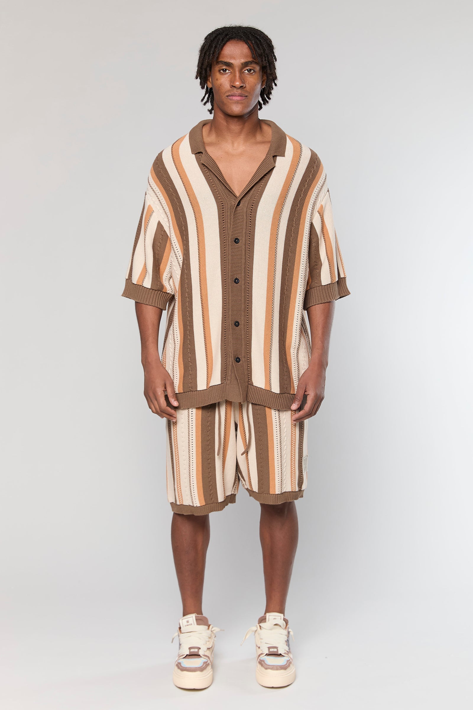 חולצה מכופתרת Brown 720