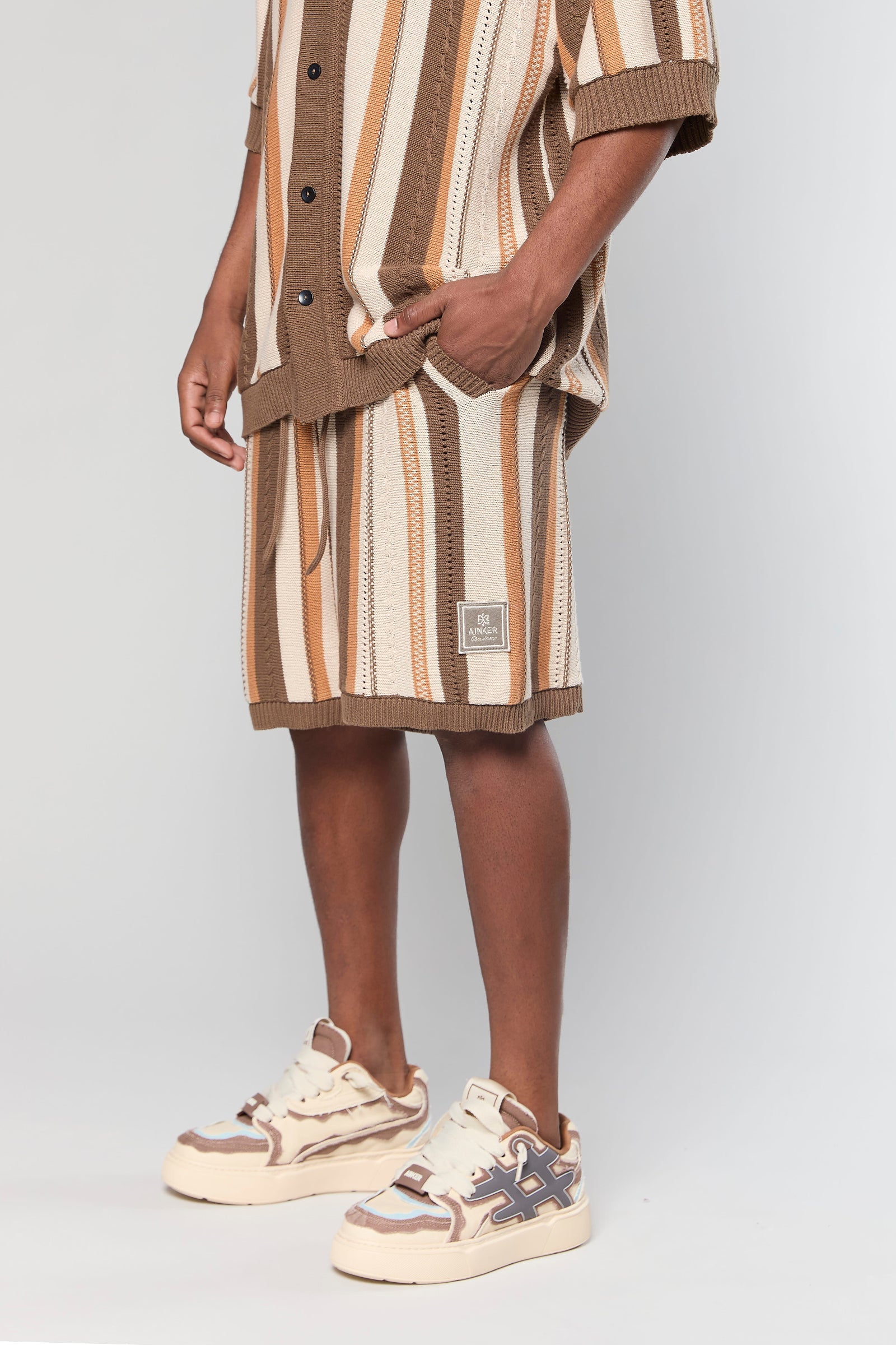 מכנס קצר Brown 720