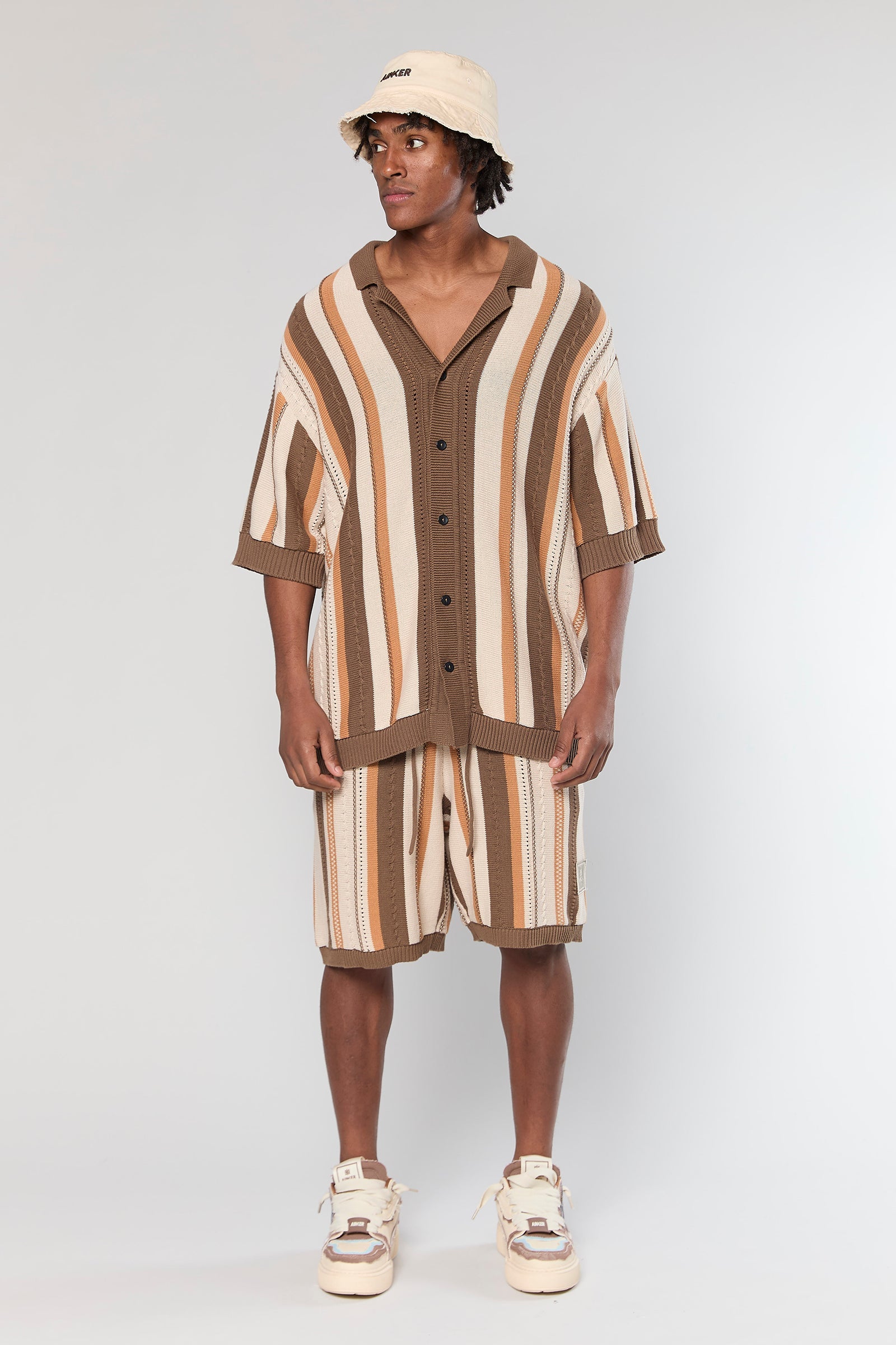 חולצה מכופתרת Brown 720