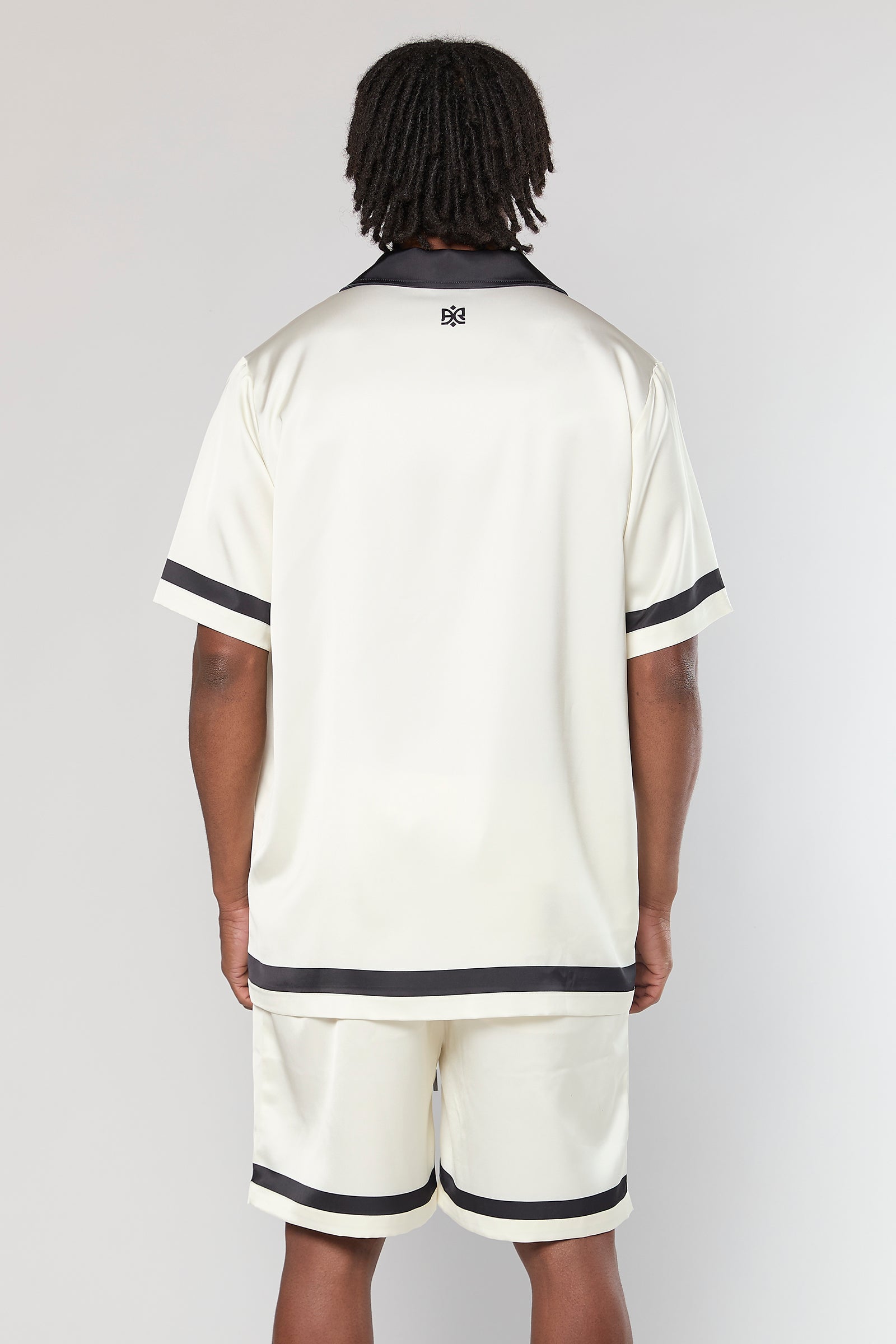 חולצה מכופתרת Satin 841 White