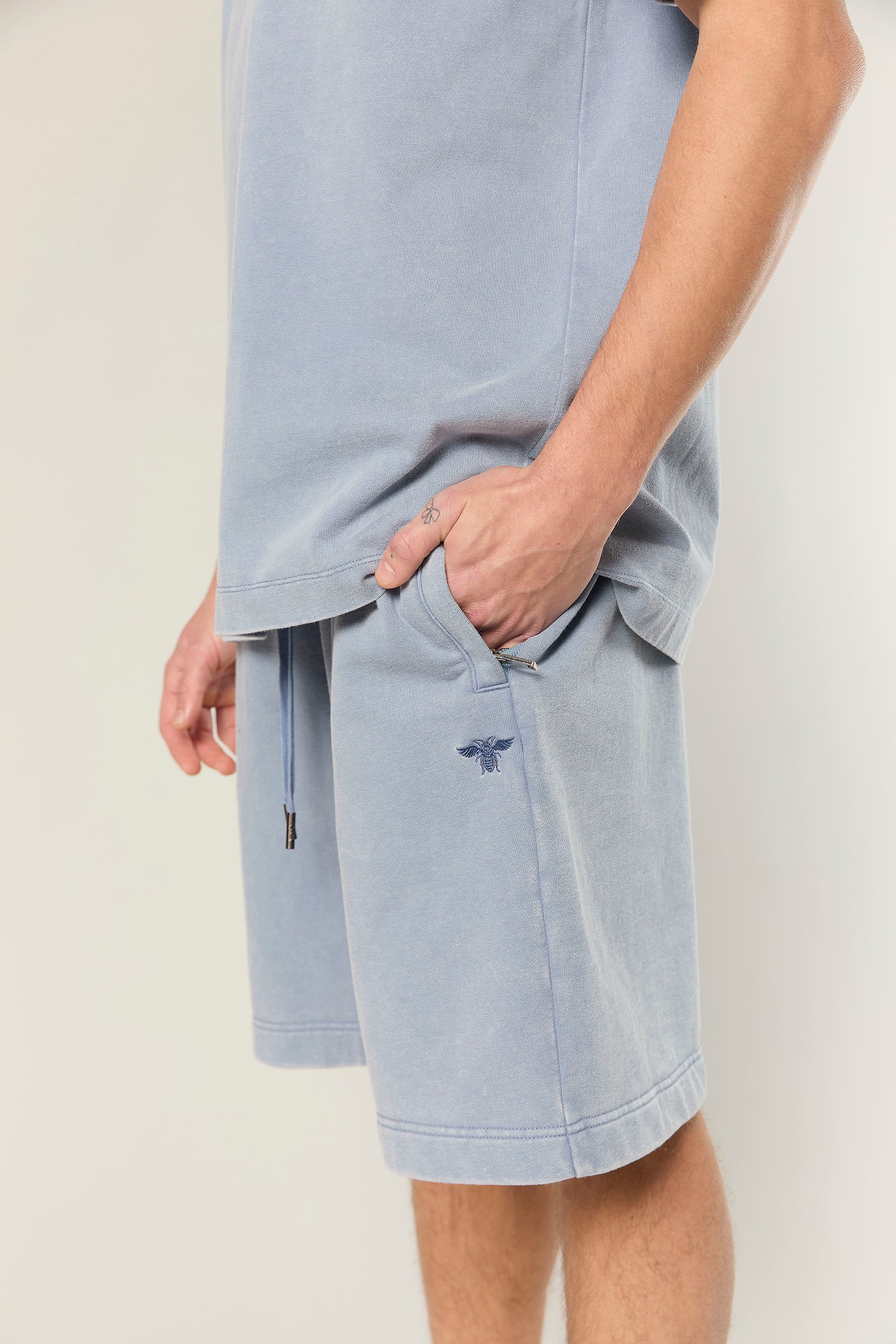 מכנס קצר 856 L.Blue Wash