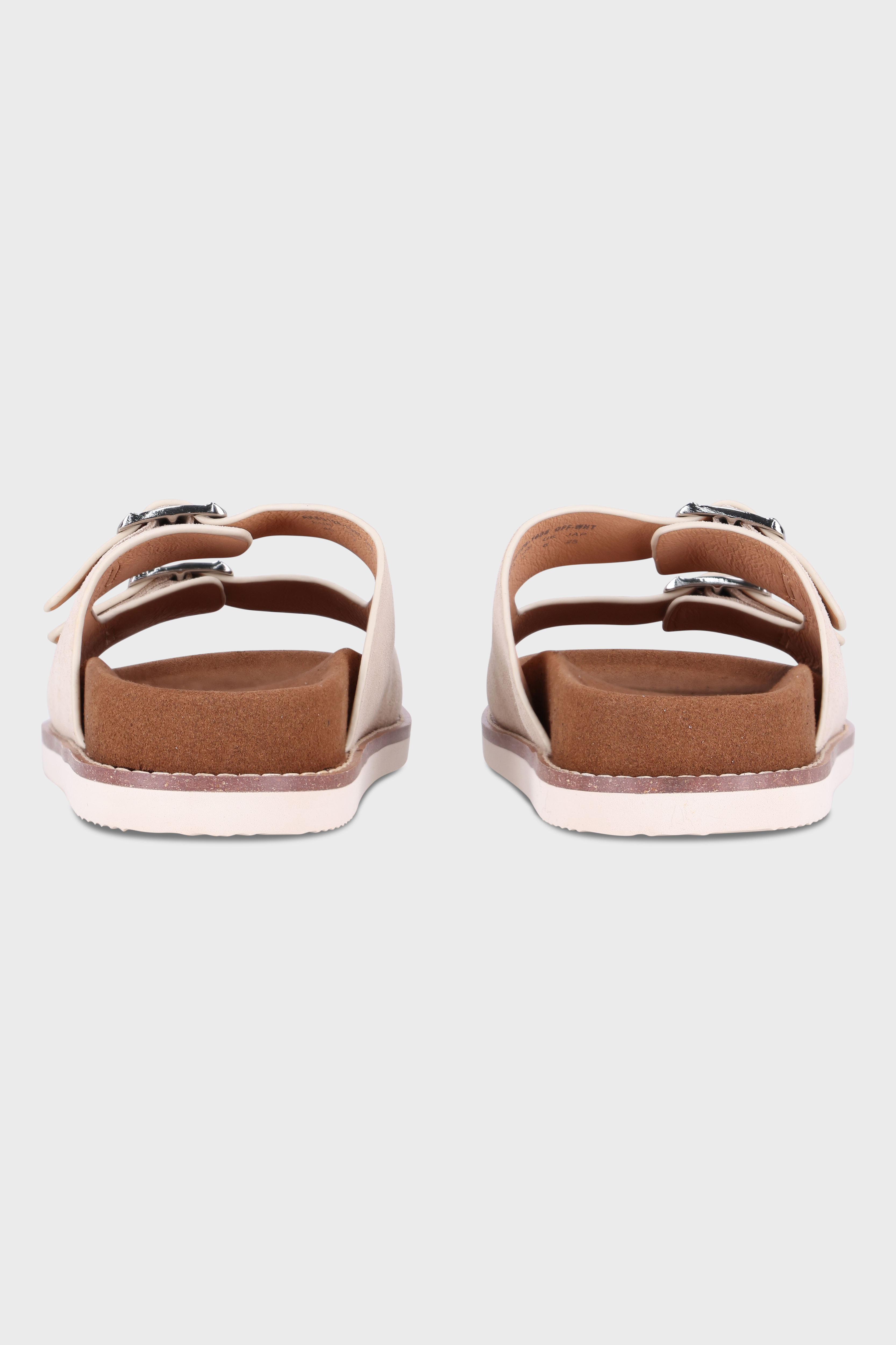 נעליים Ascot Off-White Suede