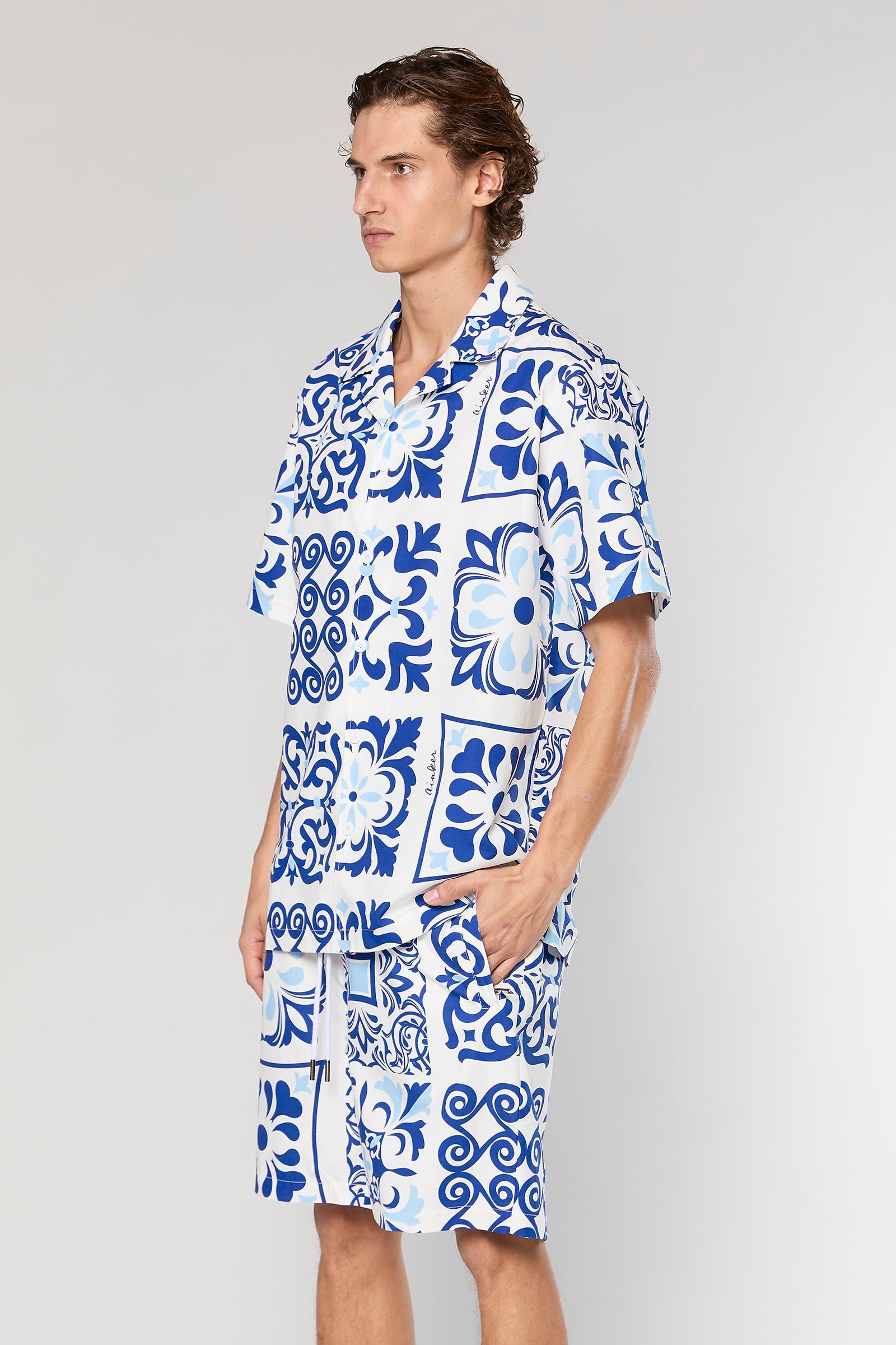 חולצה מכופתרת Cotton Poplin 840 Blue