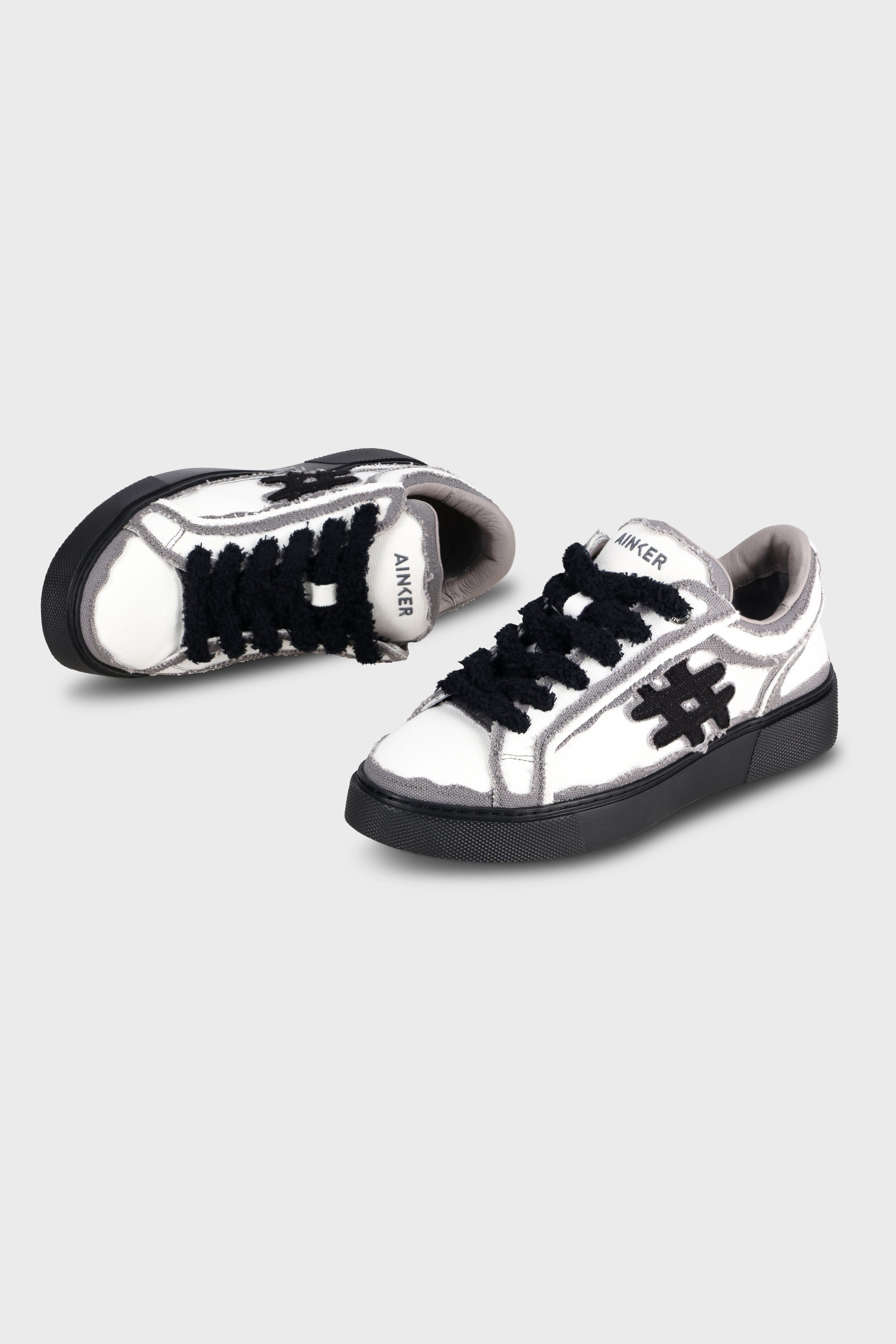 סניקרס Pivot White Black Canvas