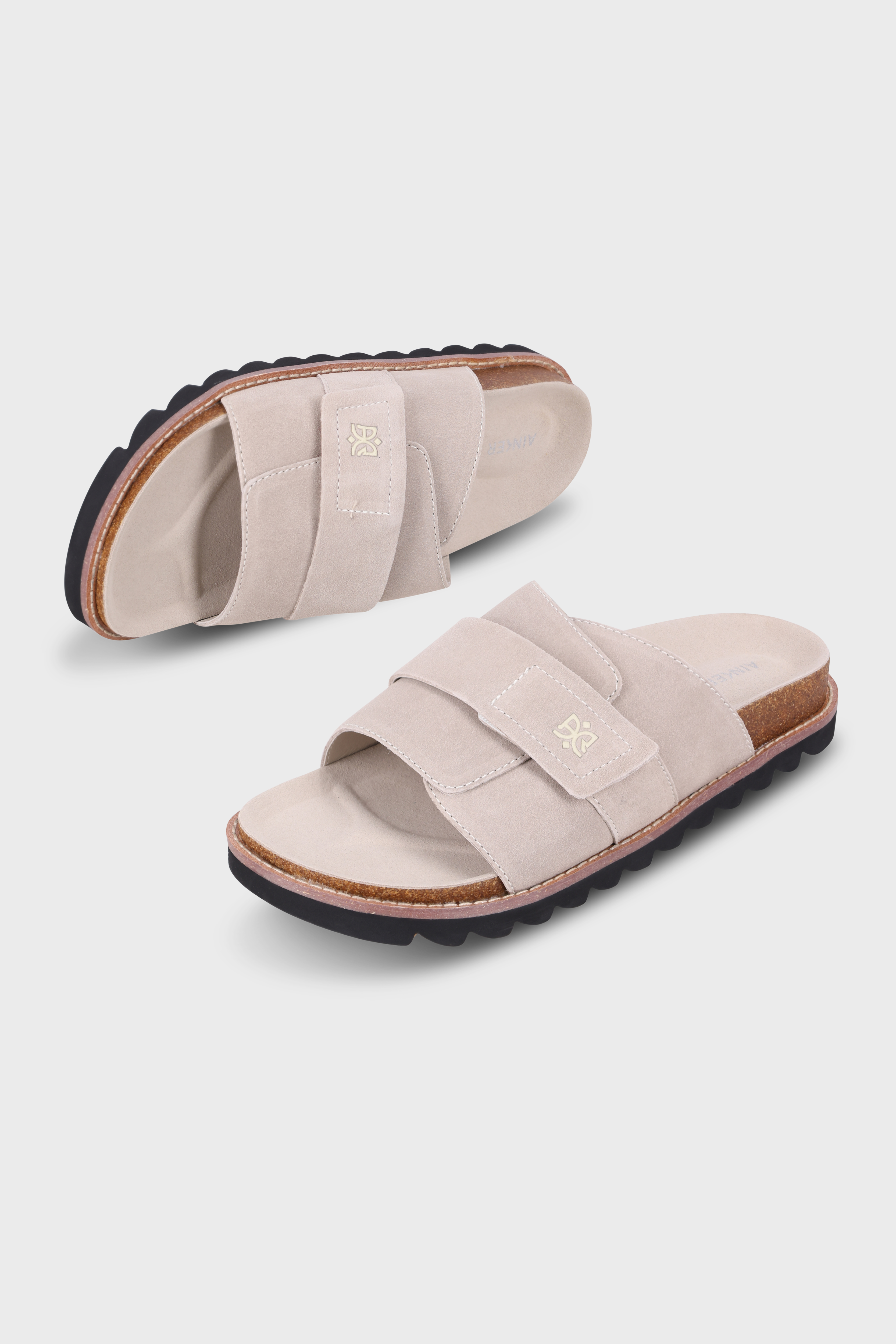 נעליים Regent X Suede Off White