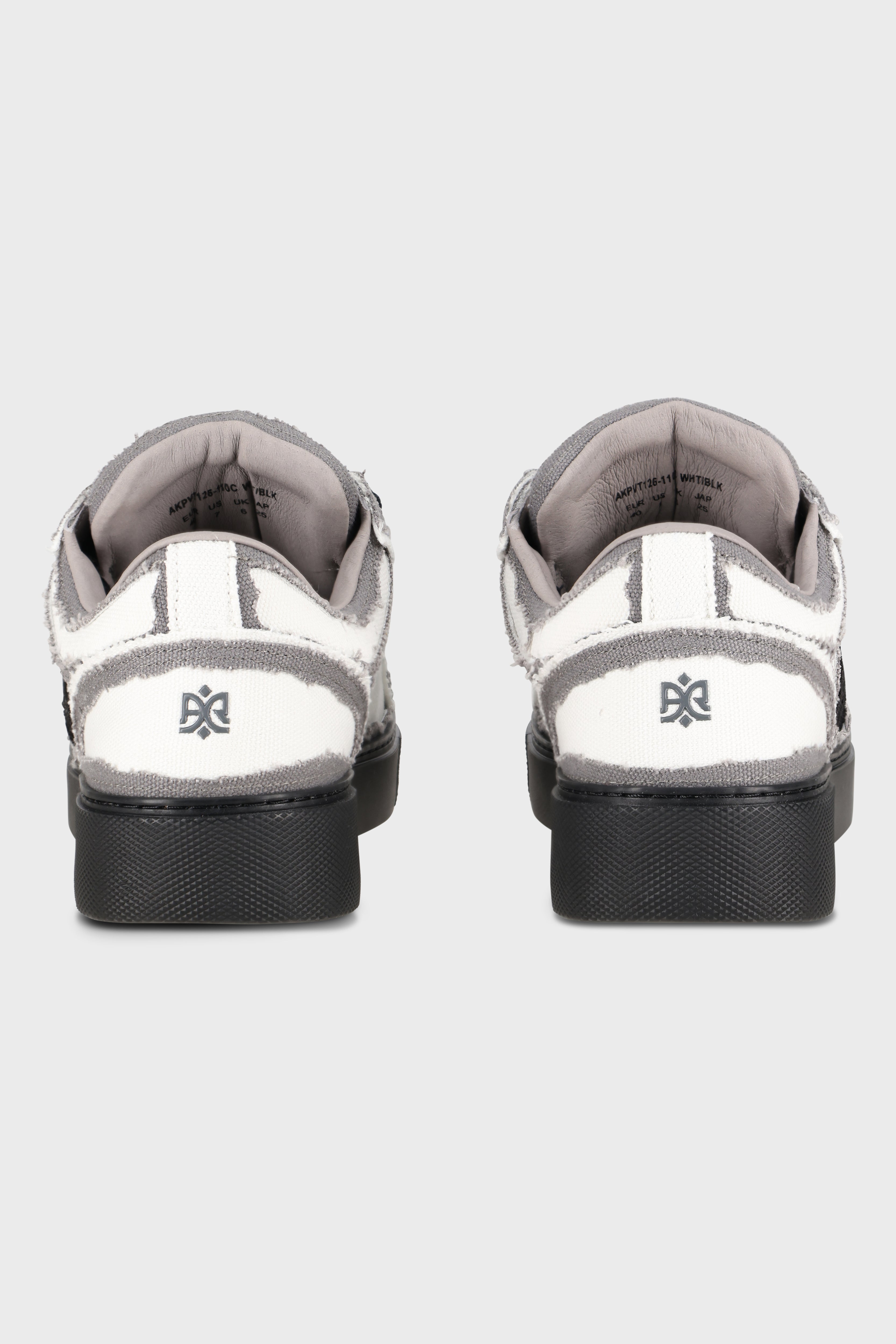 סניקרס Pivot White Black Canvas