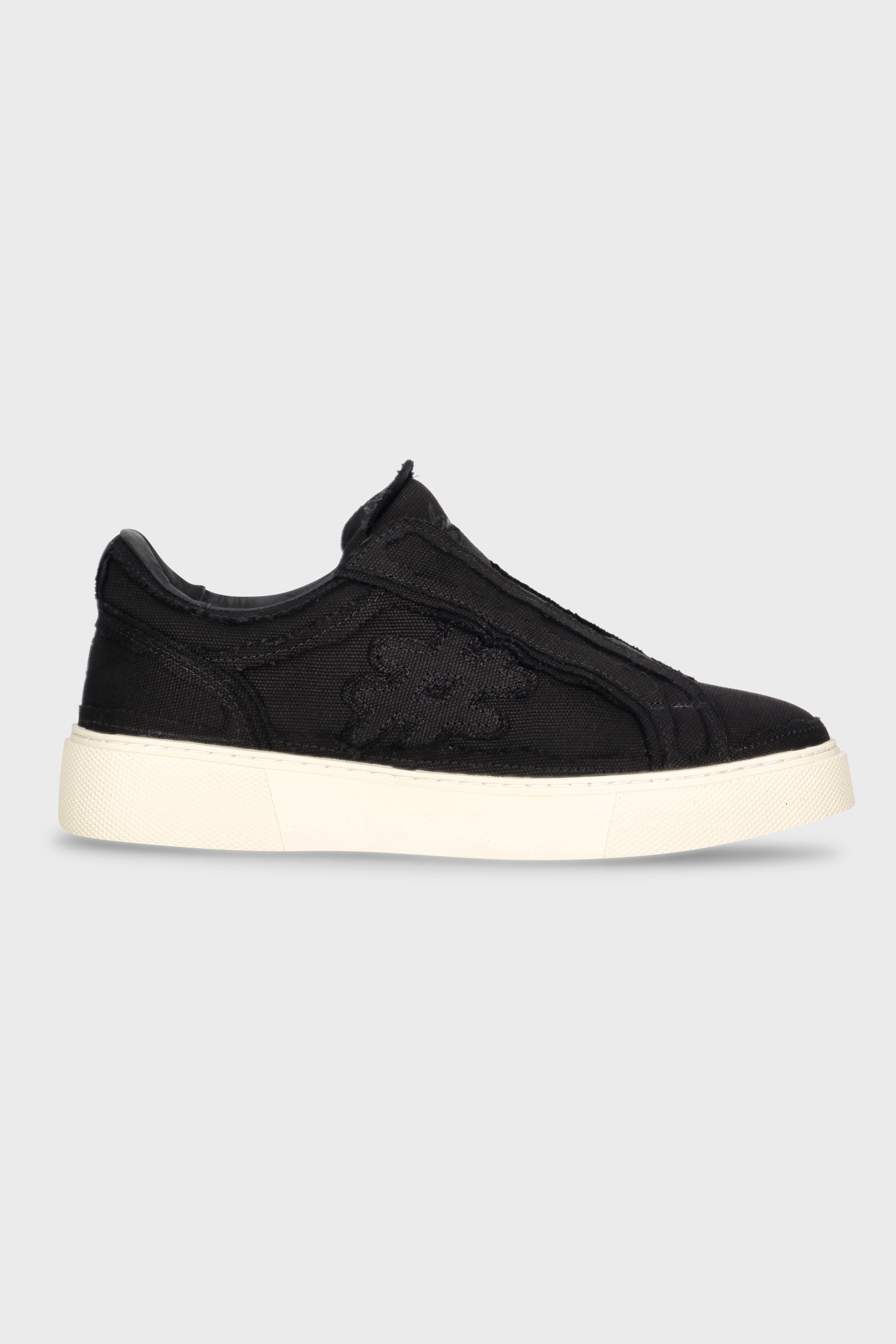 סניקרס Pivot Cross Black